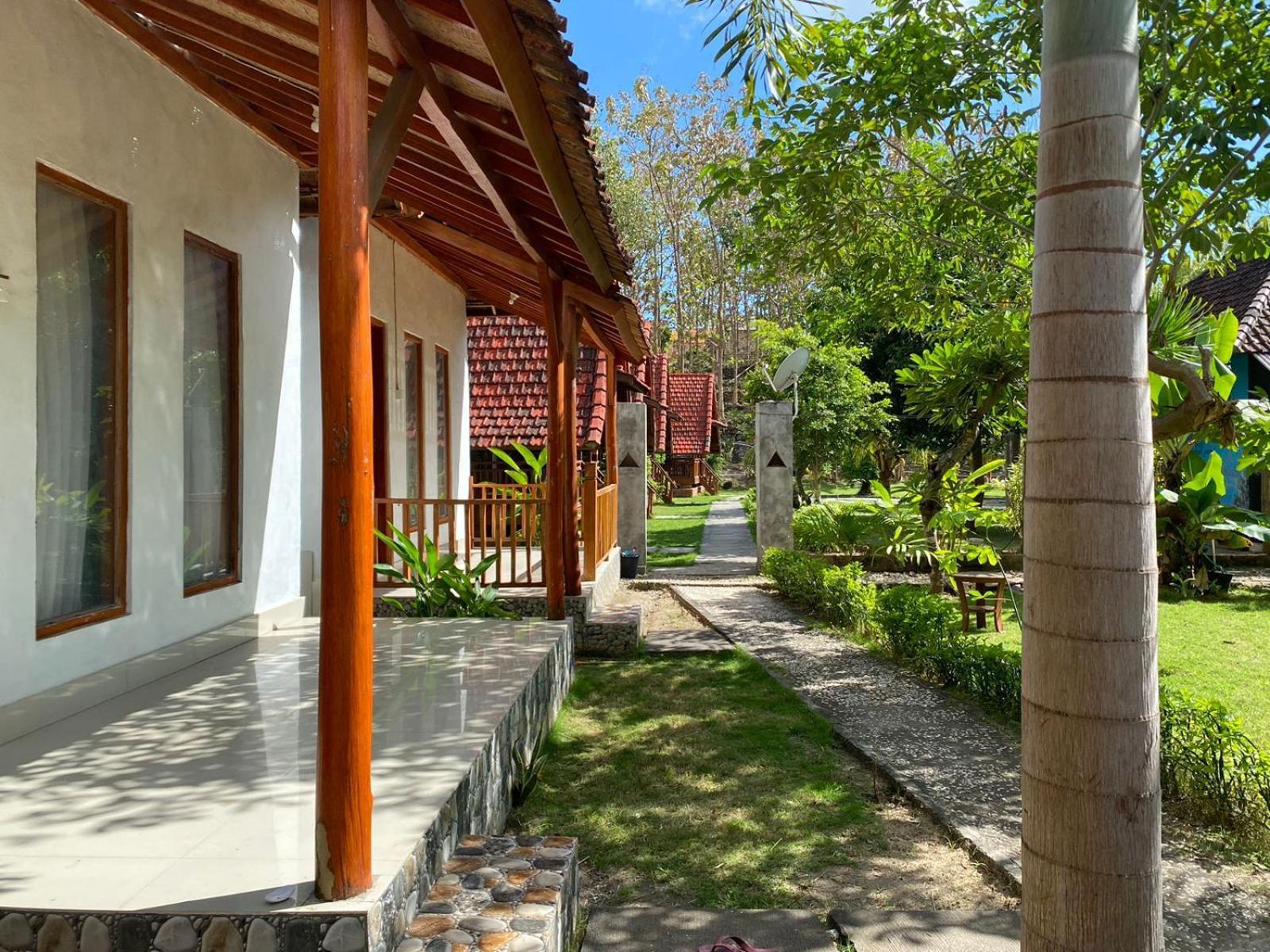 Beautiful house Hotel Batununggul Exterior foto